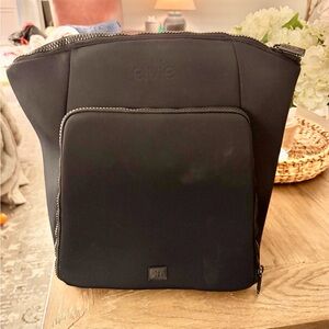 Elvie Black Pumping Bag & all accessories included